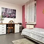 Bayreuth, 4 Im Haus Mit Kunst, Wlan, Küche, Parkplatz Apartamento *