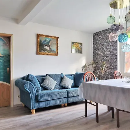 公寓 Bayreuth, Grosse Im Haus Mit Kunst, 3 Schlafzimmer, Kueche, Parkplatz *