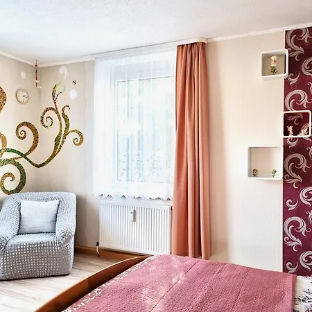 Bayreuth, Grosse Im Haus Mit Kunst, 3 Schlafzimmer, Kueche, Parkplatz Bayreuth