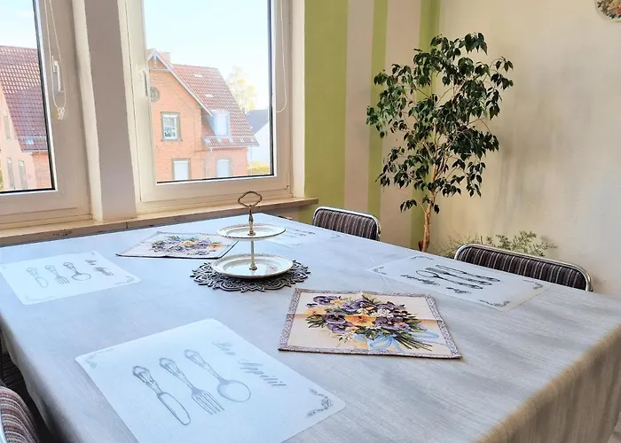 Apartmán Bayreuth, Grosse Im Haus Mit Kunst, 3 Schlafzimmer, Kueche, Parkplatz *
