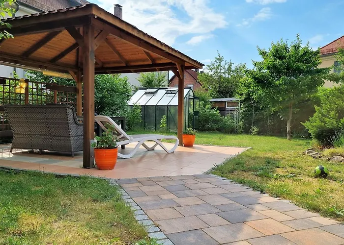 Bayreuth, Grosse Im Haus Mit Kunst, 3 Schlafzimmer, Kueche, Parkplatz * バイロイト